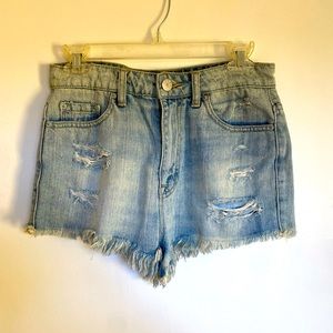 Urban outfitters bdg jean shorts size 28